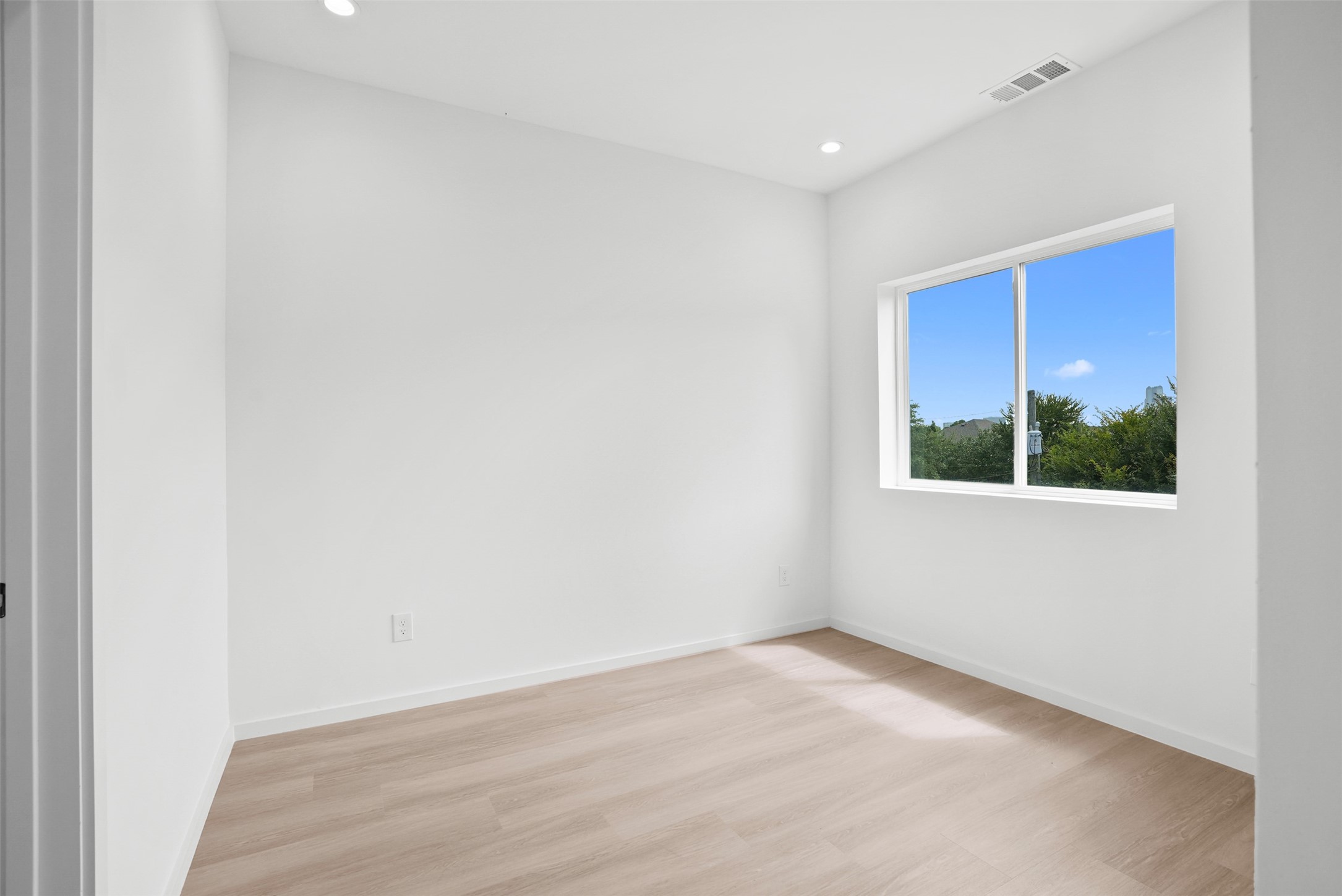 2244 Aarhus Way Dallas TX 75204