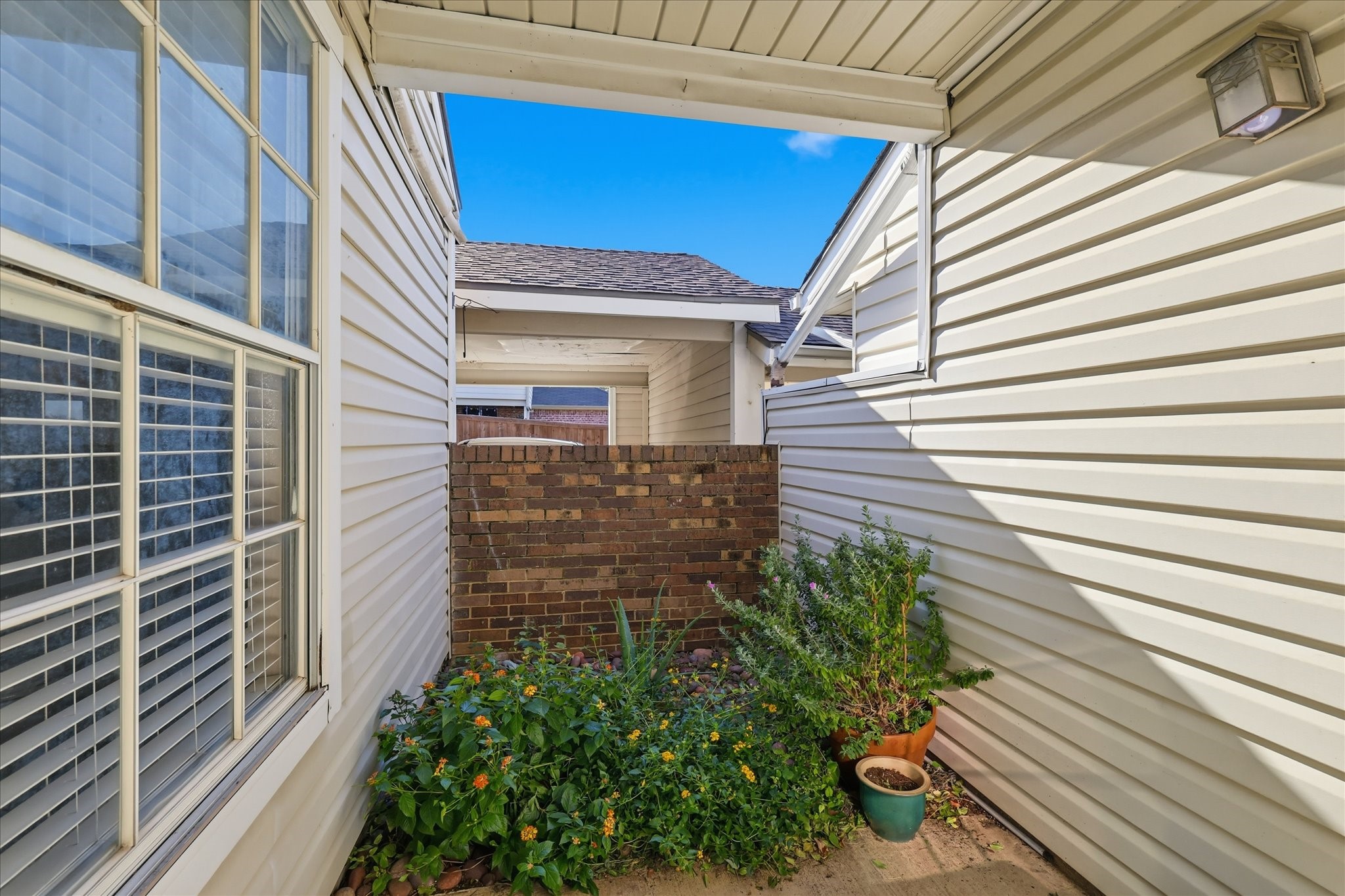 722 Creekwood Court Lewisville TX 75067