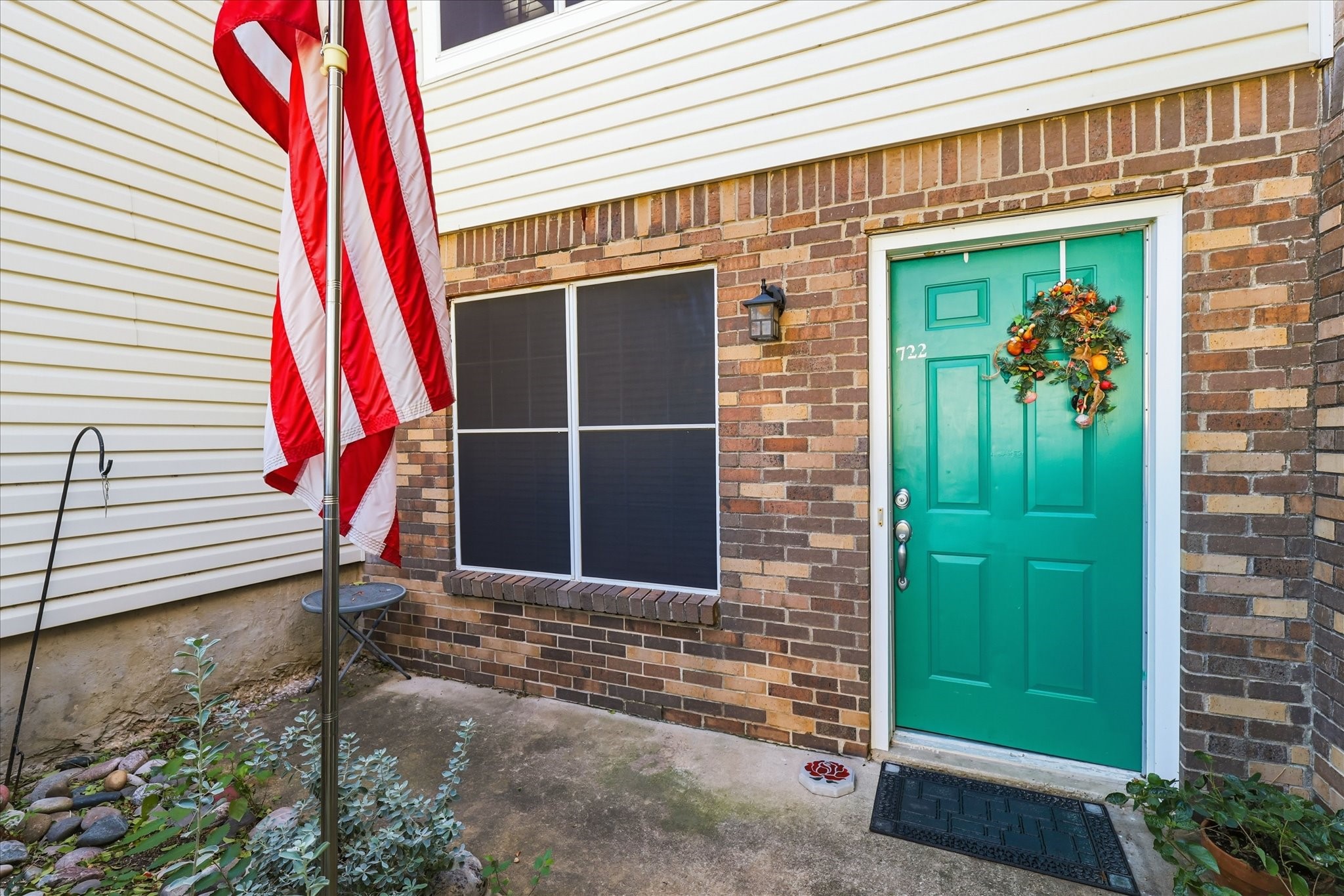 722 Creekwood Court Lewisville TX 75067