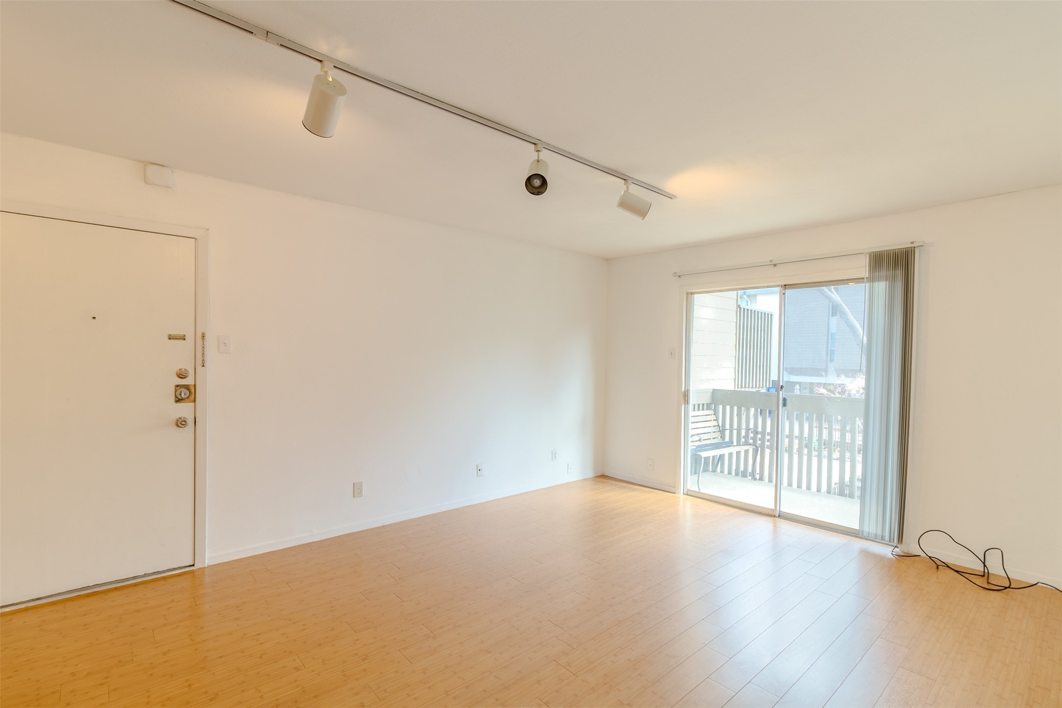 4859 Cedar Springs Road Dallas TX 75219