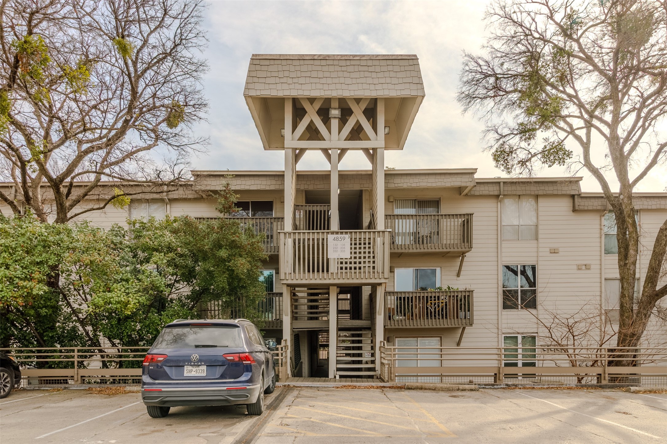 4859 Cedar Springs Road Dallas TX 75219