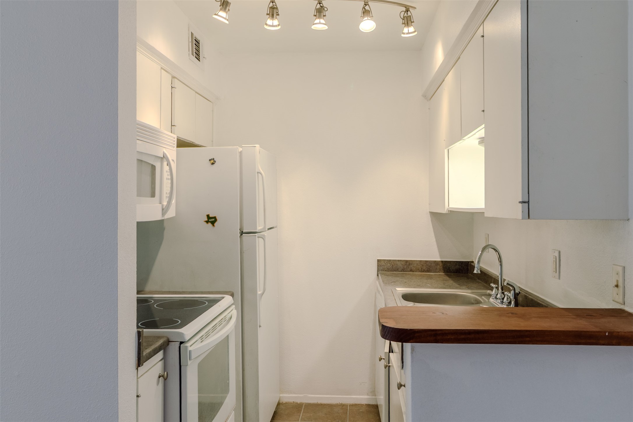 4859 Cedar Springs Road Dallas TX 75219