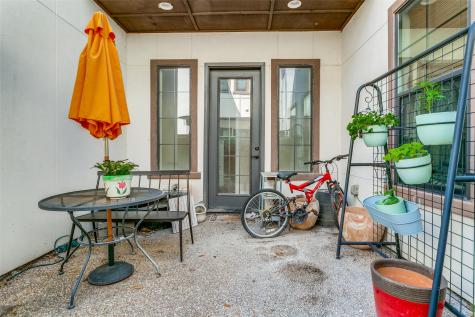 1132 Hemingway Lane Irving TX 75063