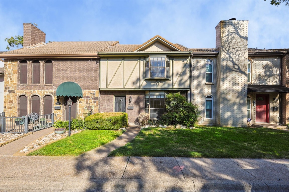 635 Street Paul Drive Arlington TX 76013