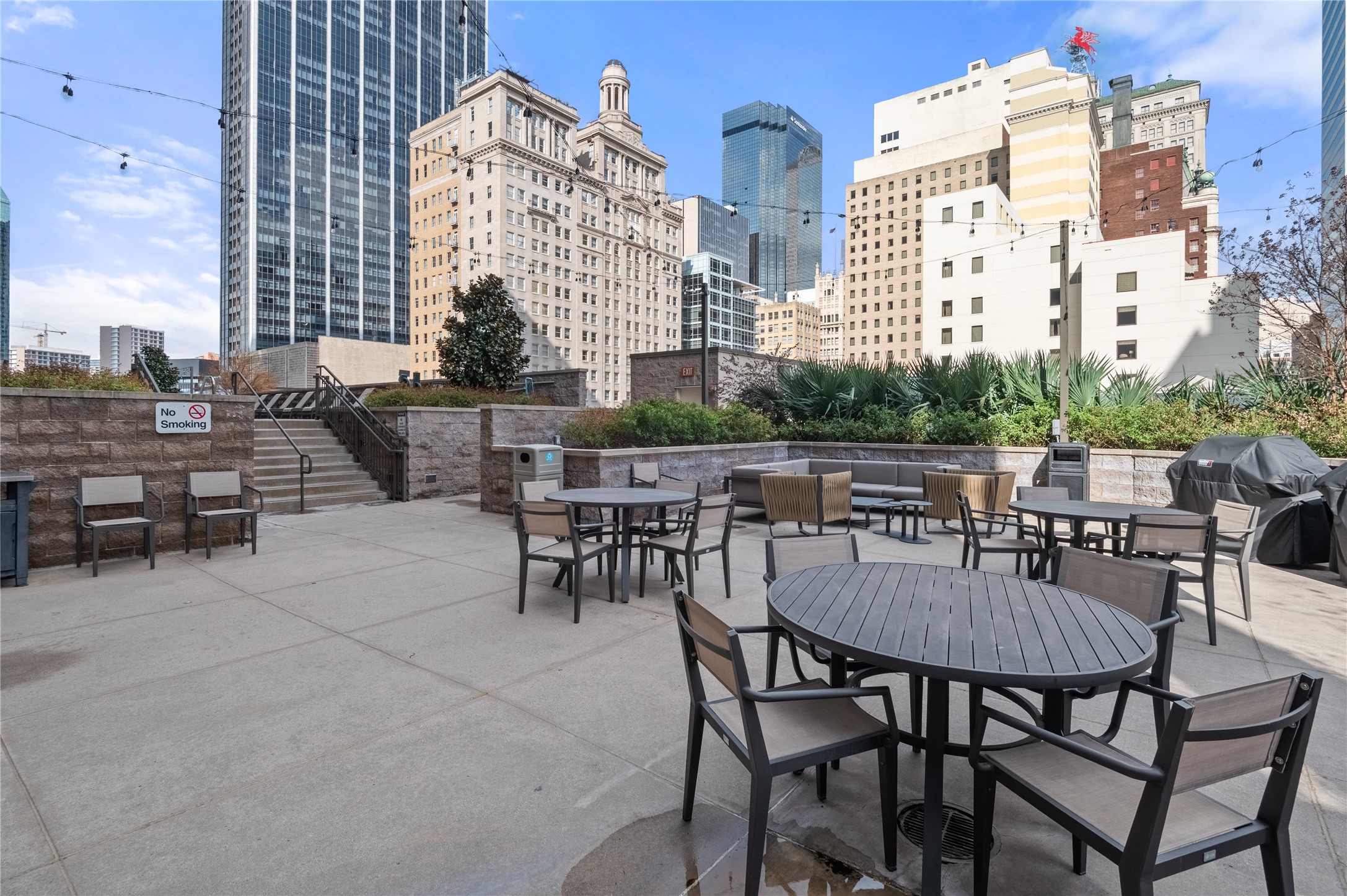 1200 Main Street Dallas TX 75202