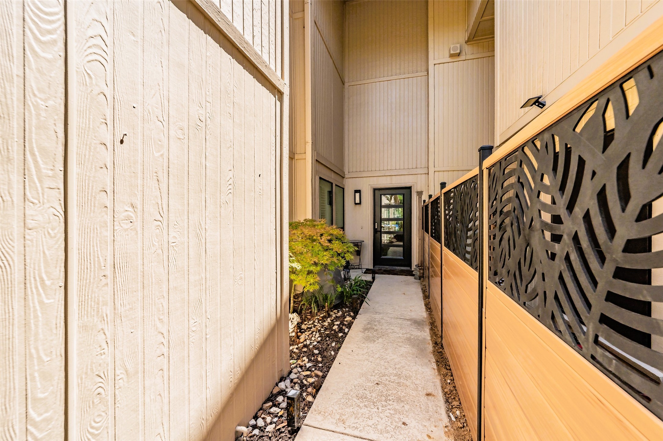 5912 Meadow Wood Lane Fort Worth TX 76112