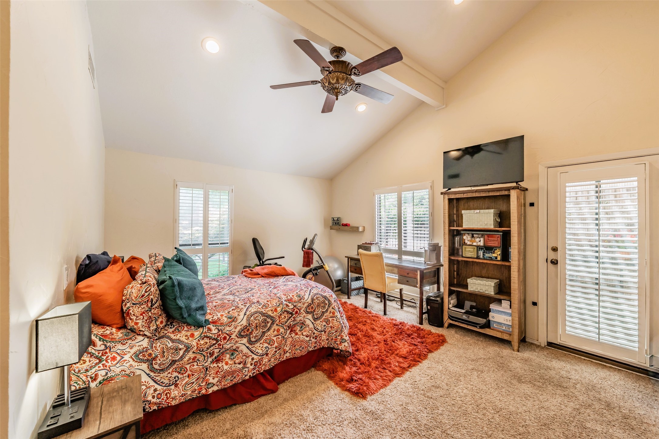 5912 Meadow Wood Lane Fort Worth TX 76112