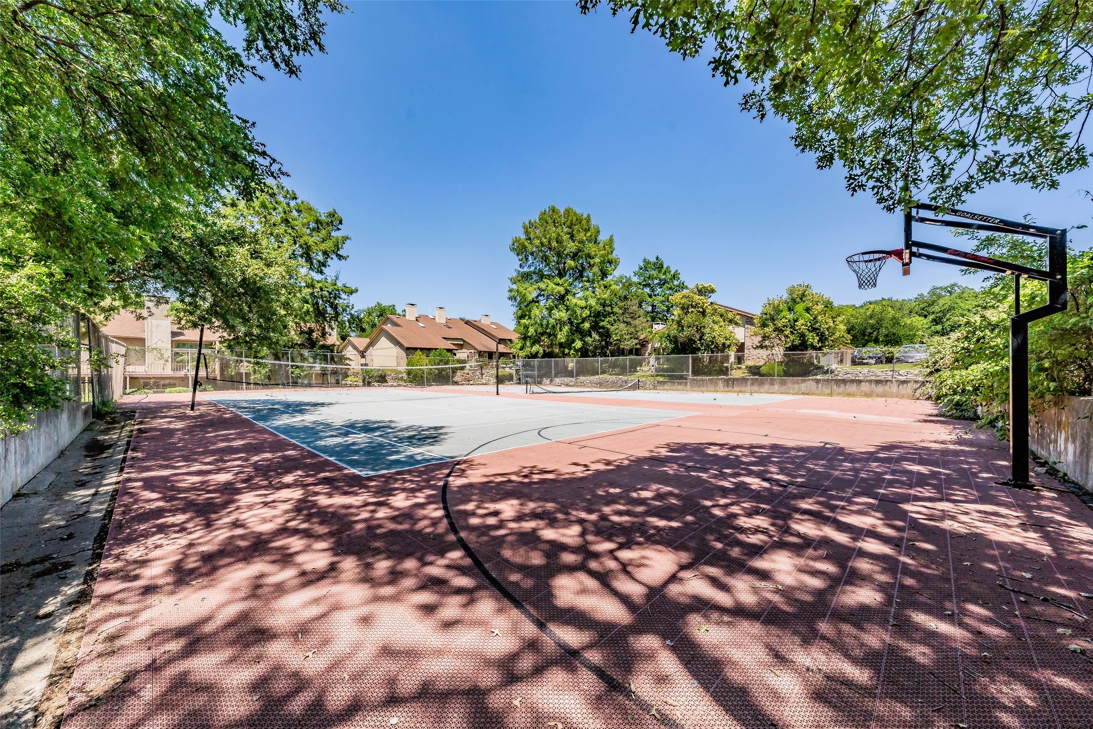 5912 Meadow Wood Lane Fort Worth TX 76112