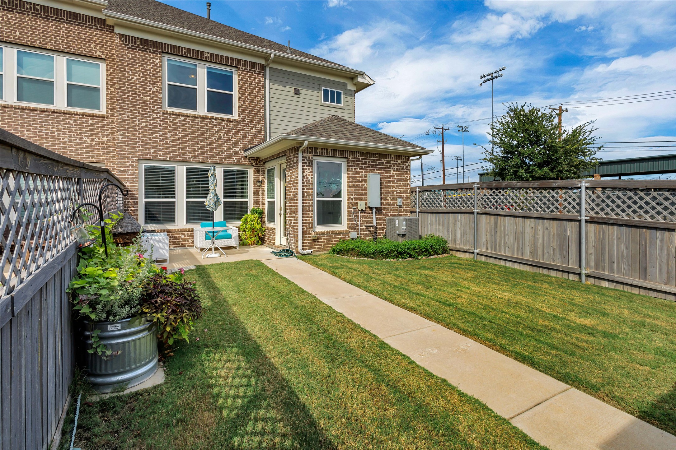 8886 Ice House Drive North Richland Hills TX 76180