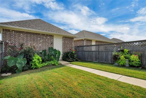 8886 Ice House Drive North Richland Hills TX 76180