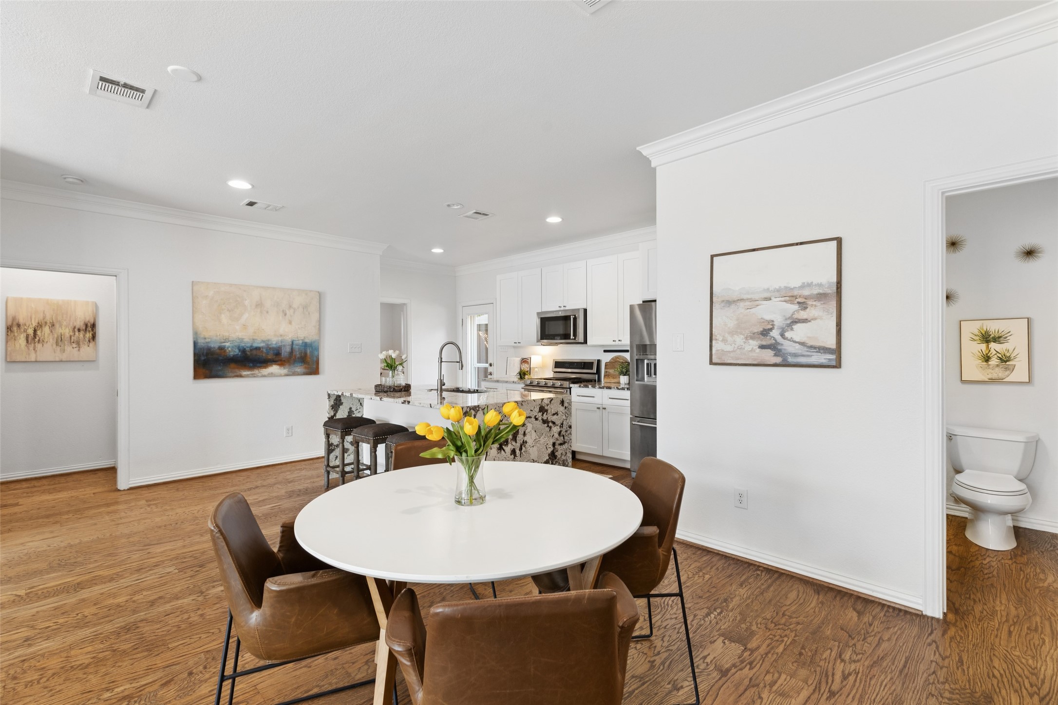 3103 Hedgerow Drive Dallas TX 75235