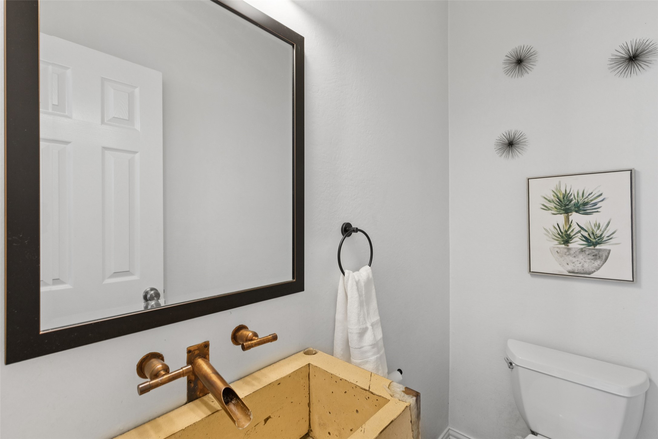 3103 Hedgerow Drive Dallas TX 75235