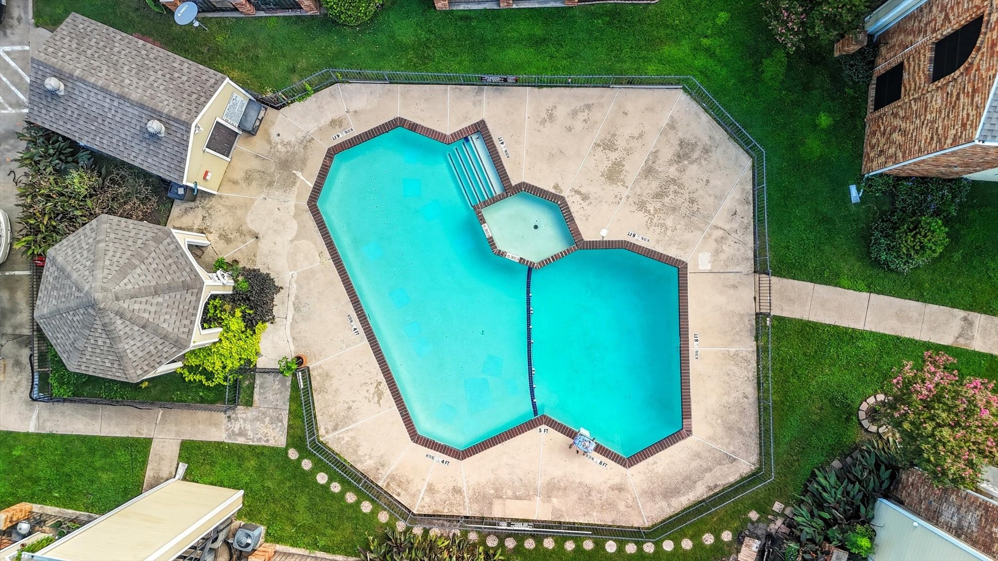 4430 Point Boulevard Garland TX 75043