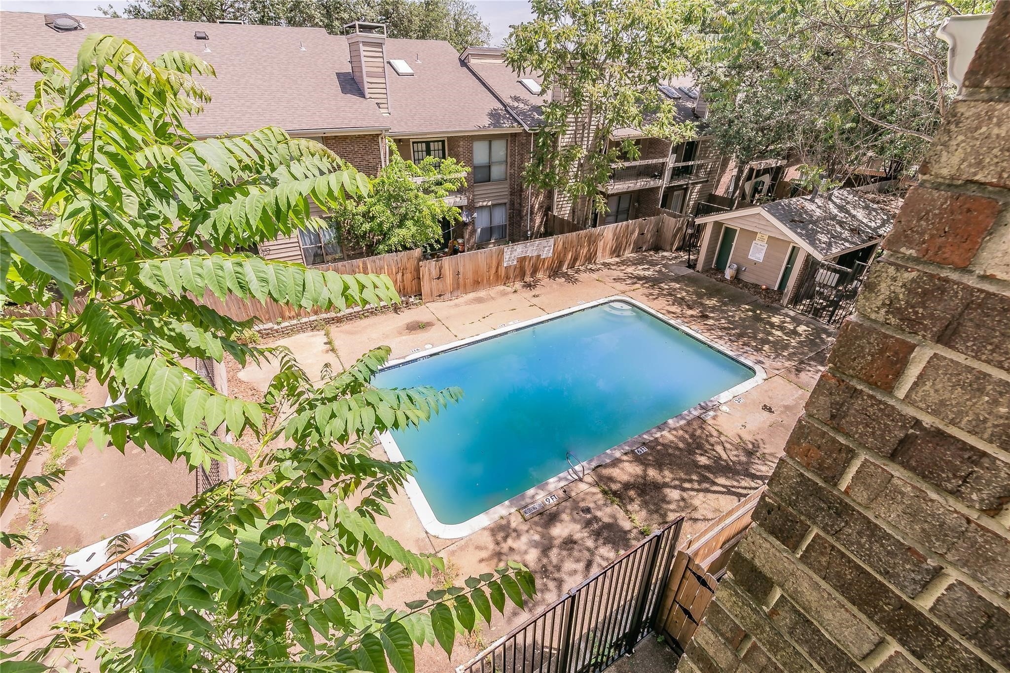 5750 Phoenix Drive Dallas TX 75231