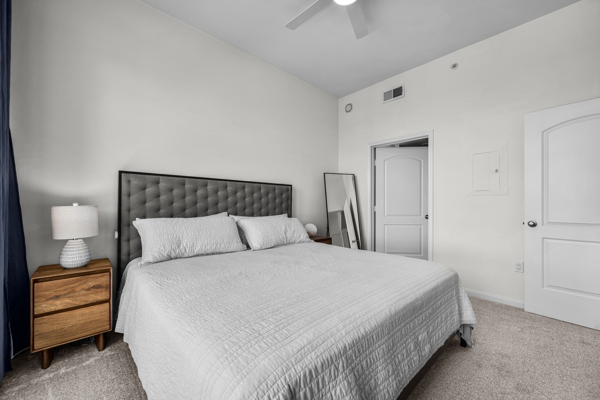 3225 Turtle Creek Boulevard Dallas TX 75219