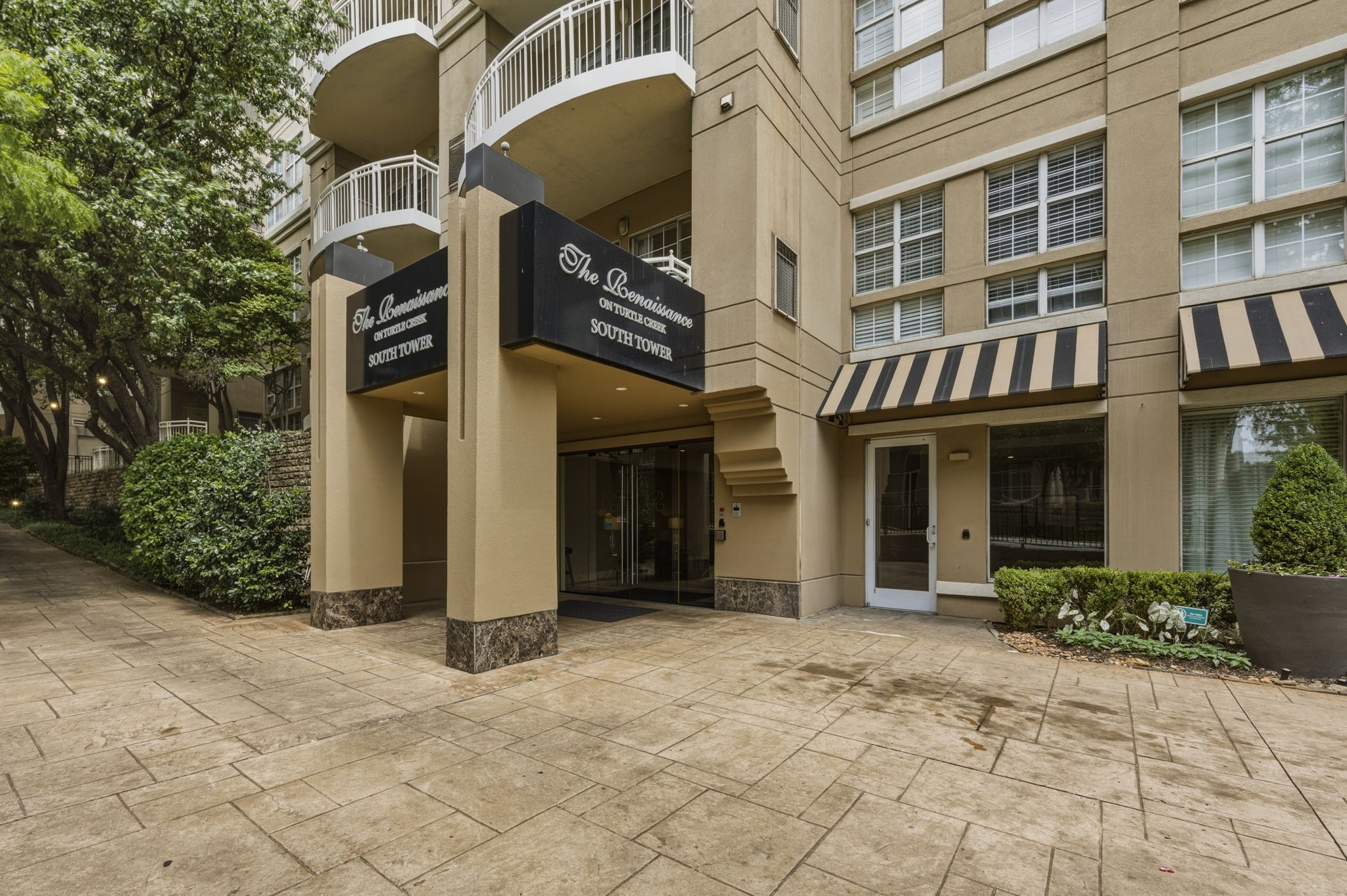 3225 Turtle Creek Boulevard Dallas TX 75219
