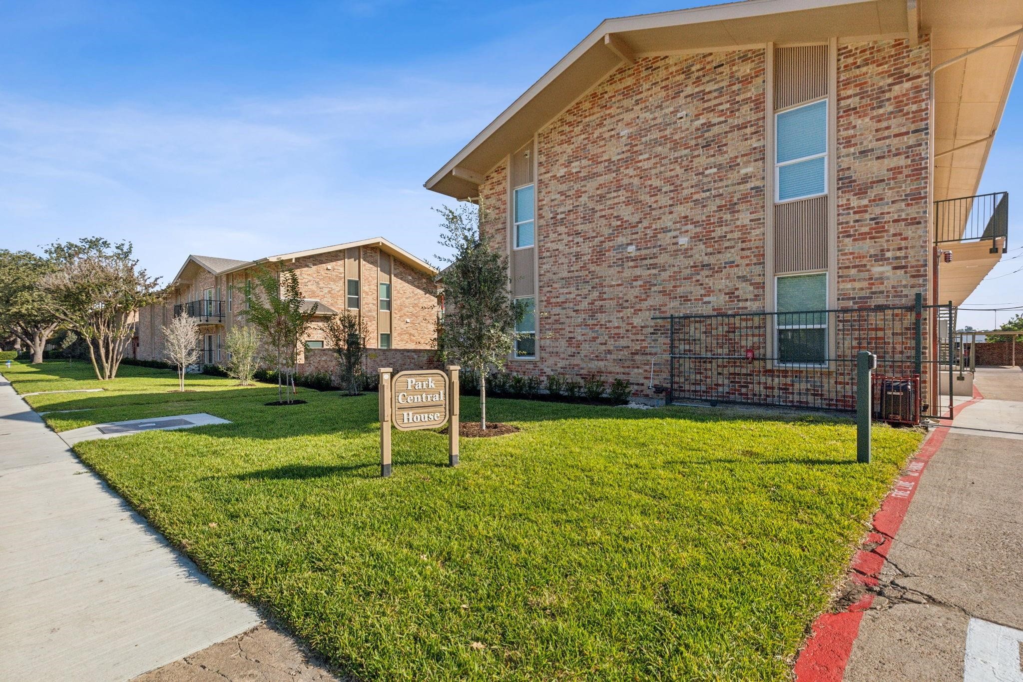 11222 Park Central Place Dallas TX 75230
