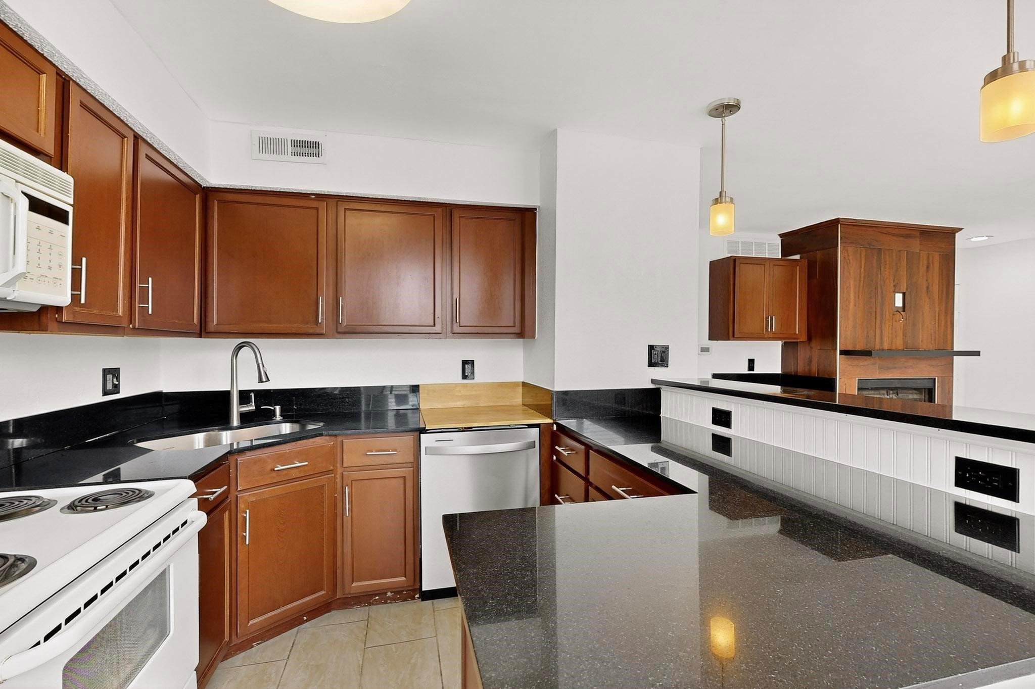 7522 Holly Hill Drive Dallas TX 75231