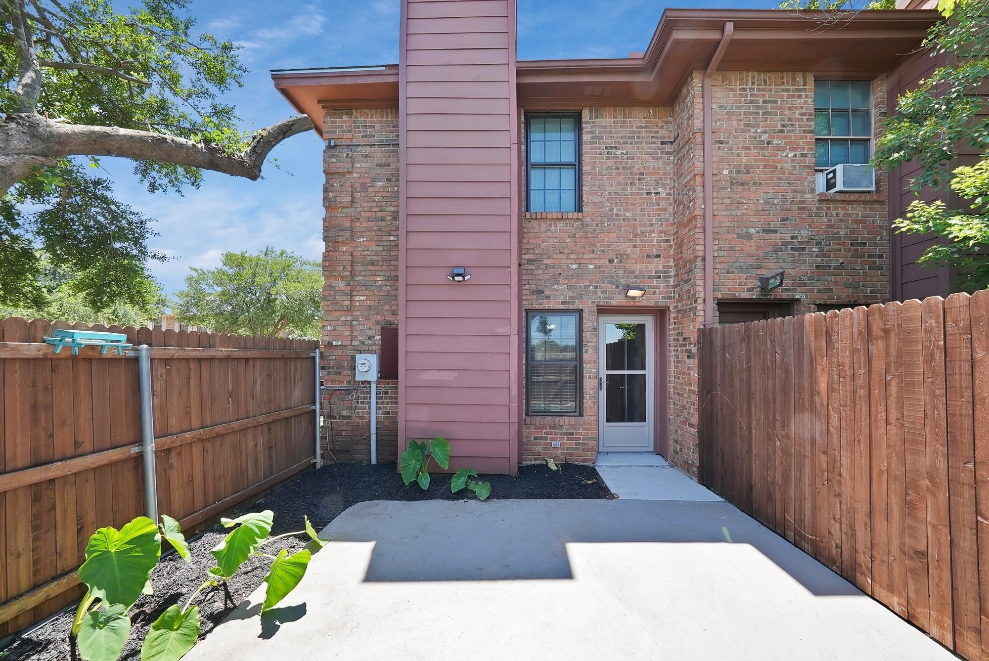 7307 Kingswood Circle Fort Worth TX 76133