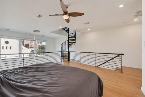 959 W Bluff Street Fort Worth TX 76102