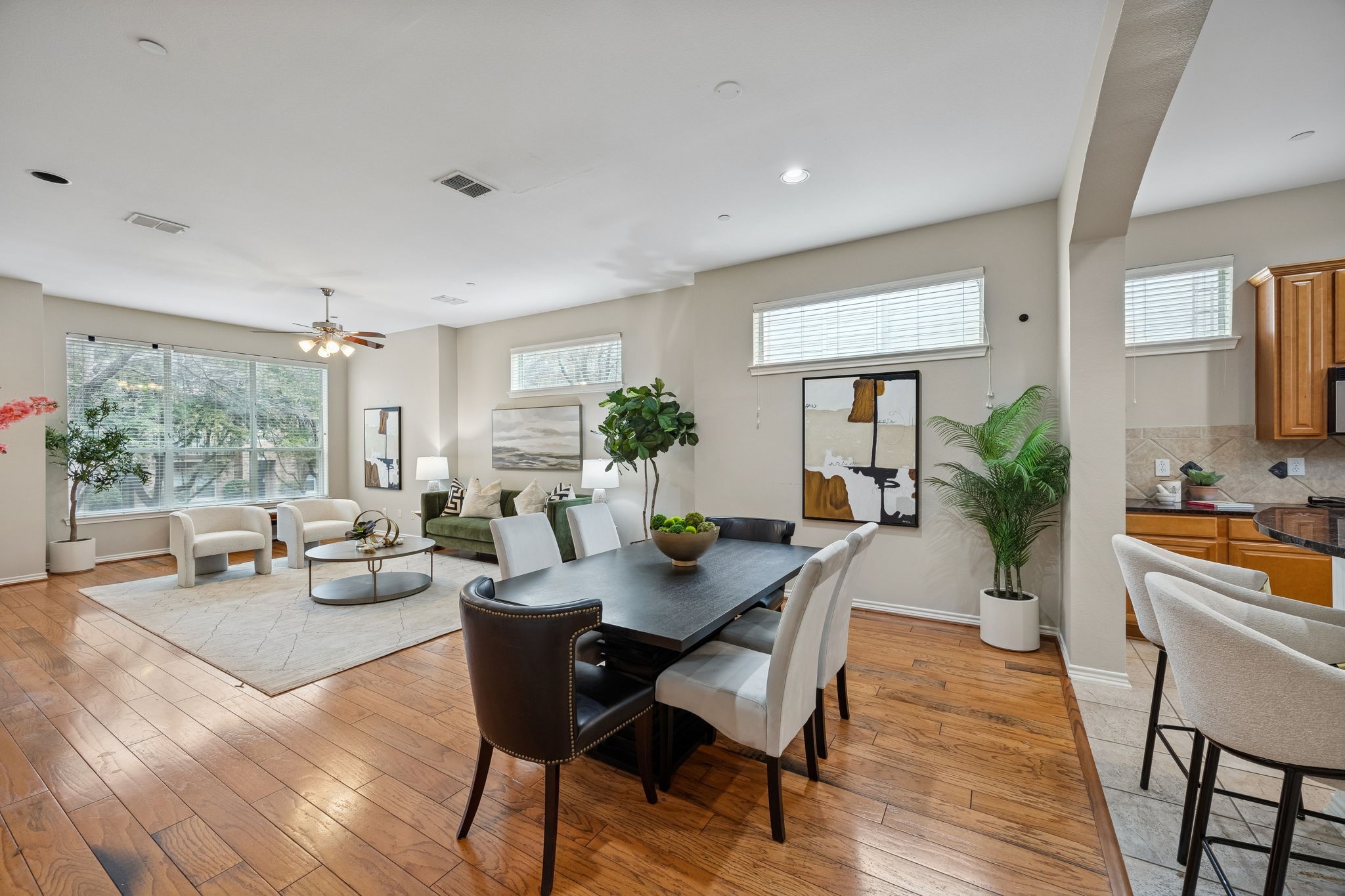4315 Holland Avenue Dallas TX 75219