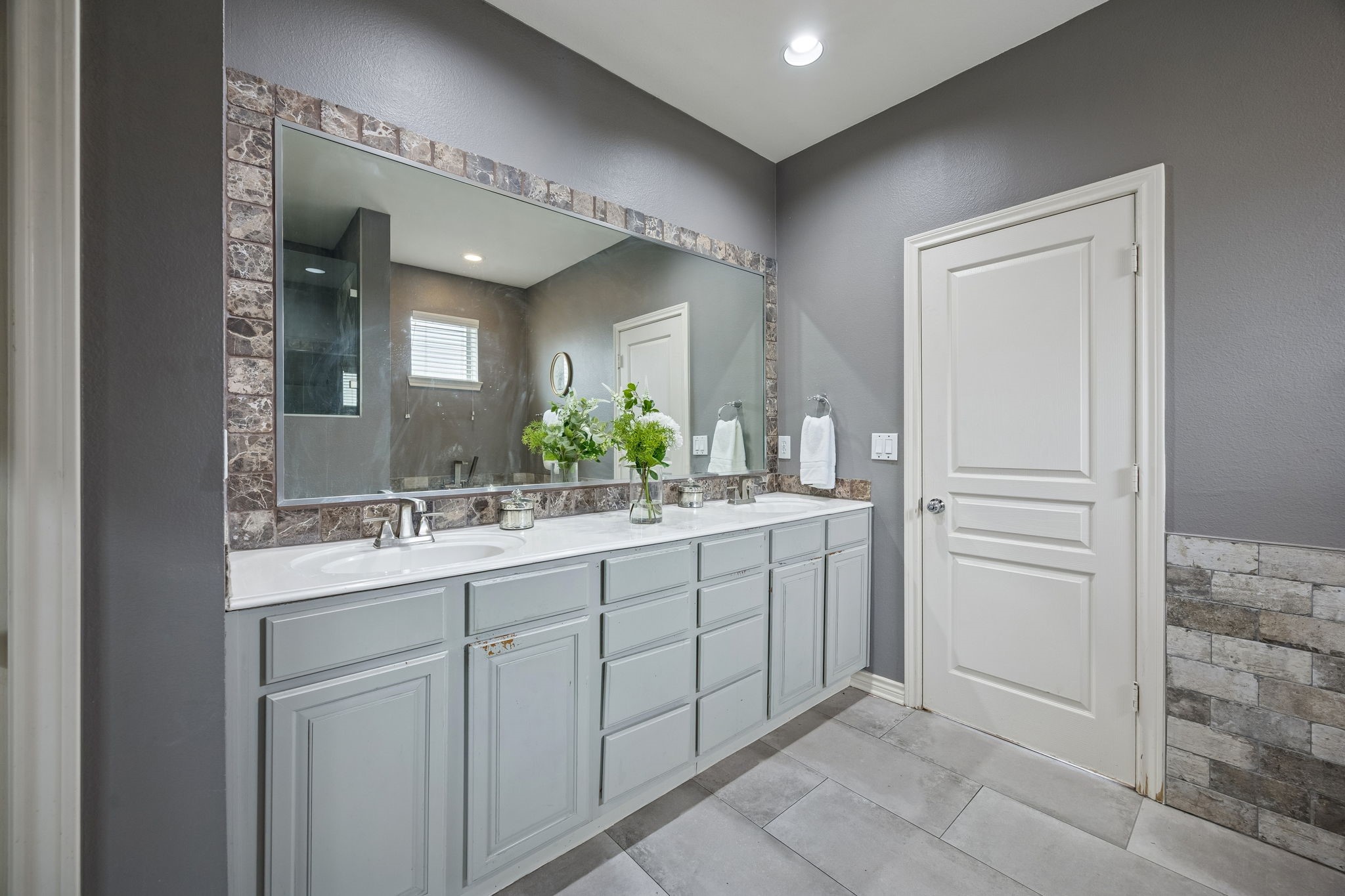 4315 Holland Avenue Dallas TX 75219