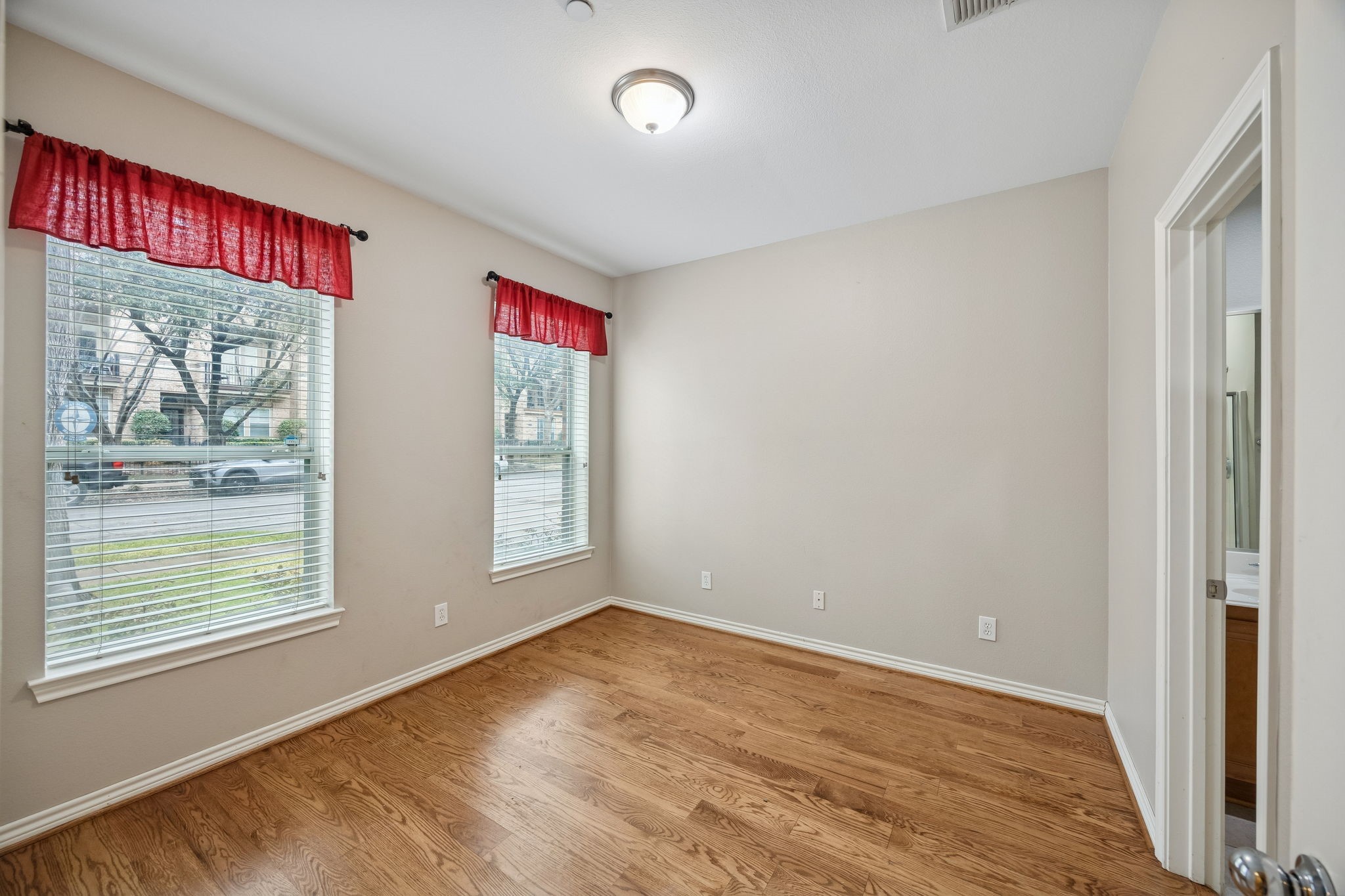 4315 Holland Avenue Dallas TX 75219