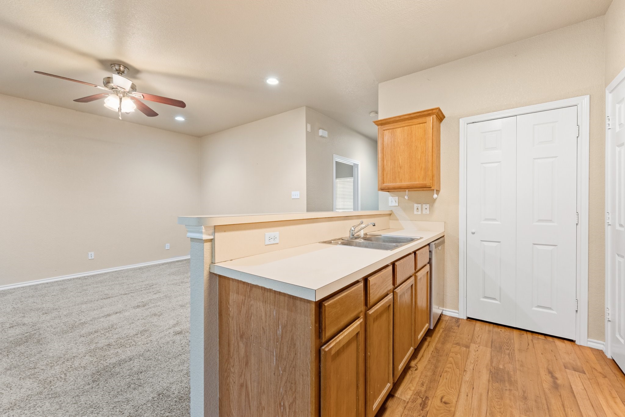 400 N Gaither Street Glen Rose TX 76043