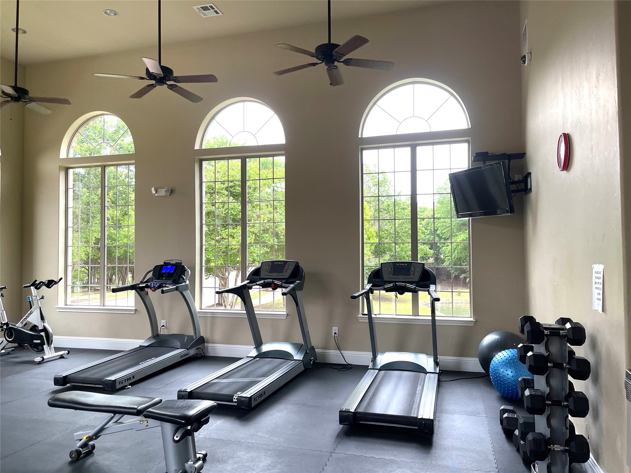 2713 Troutt Drive Carrollton TX 75010