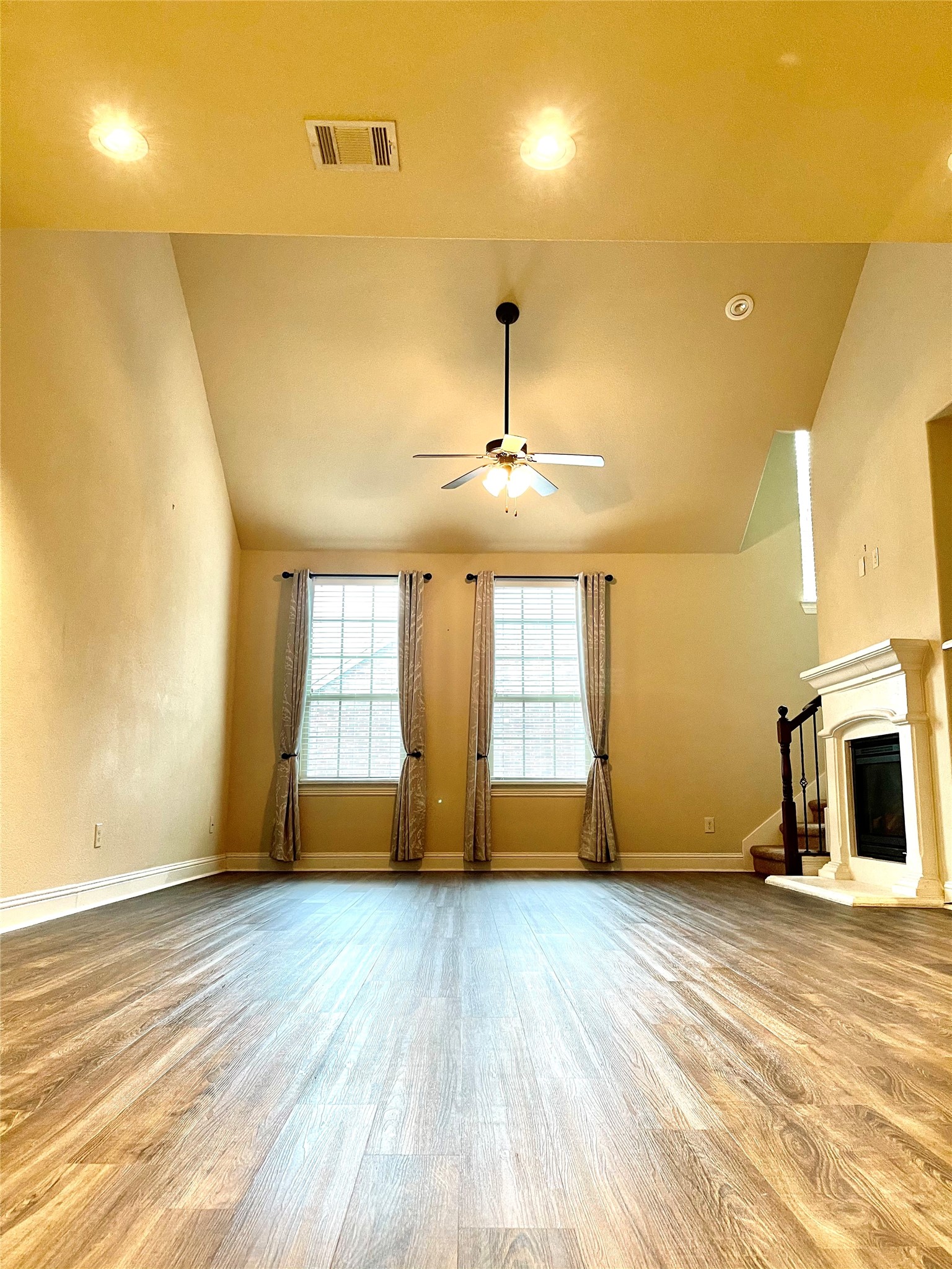 2713 Troutt Drive Carrollton TX 75010