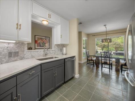 2633 Mccart Avenue Fort Worth TX 76110