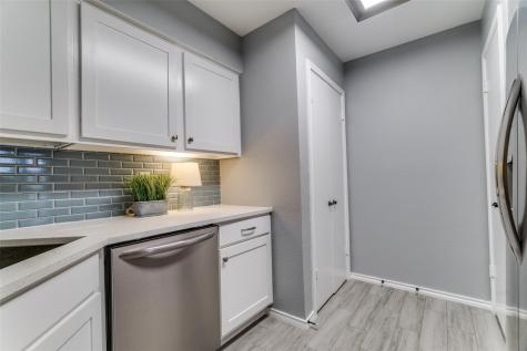15151 Berry Trail Dallas TX 75248
