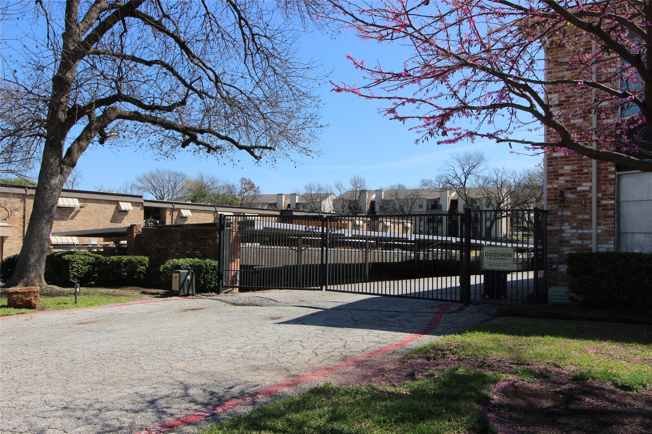 7832 Royal Lane Dallas TX 75230