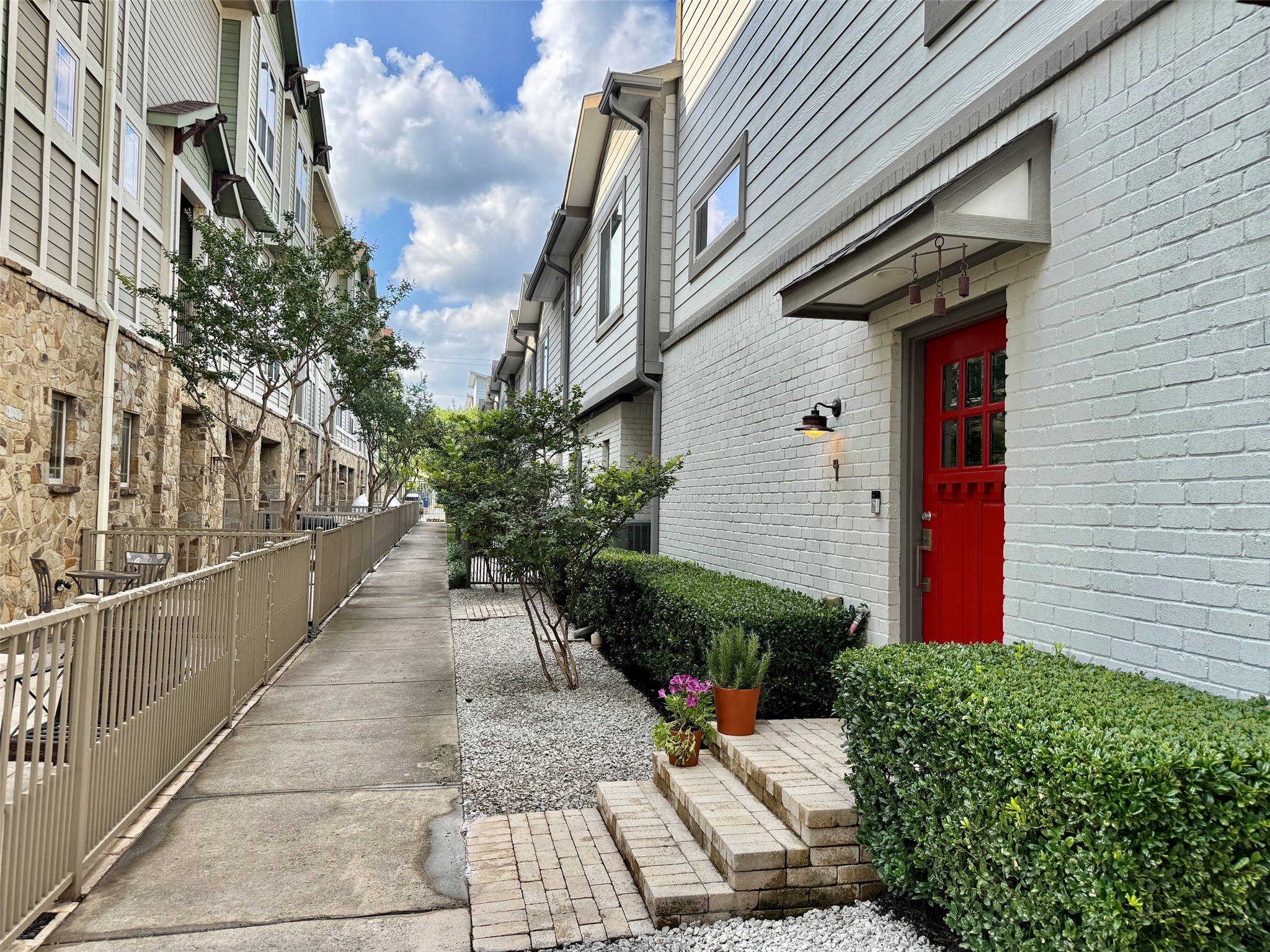 5922 Hudson Street Dallas TX 75206