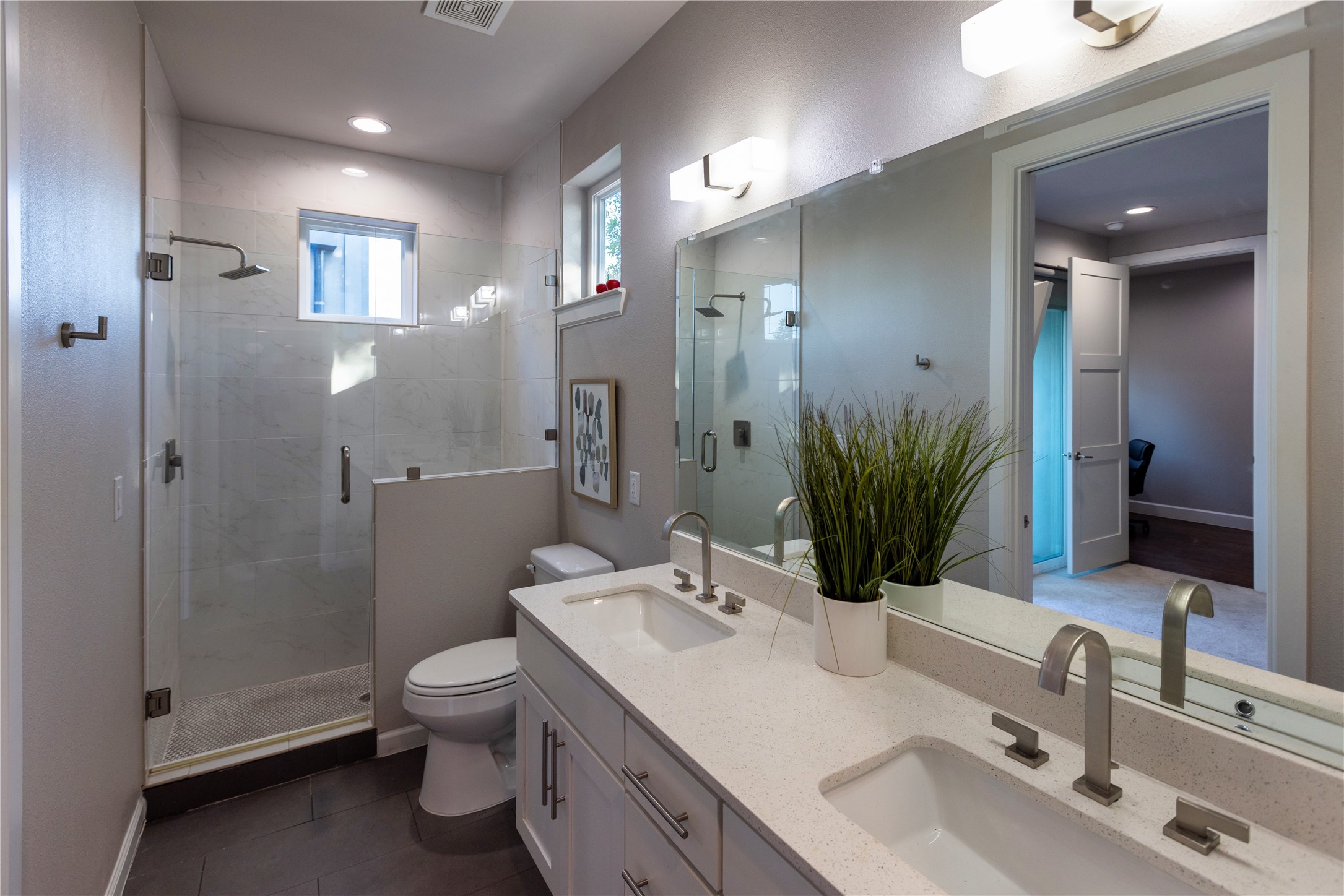 2016 N Fitzhugh Avenue Dallas TX 75204