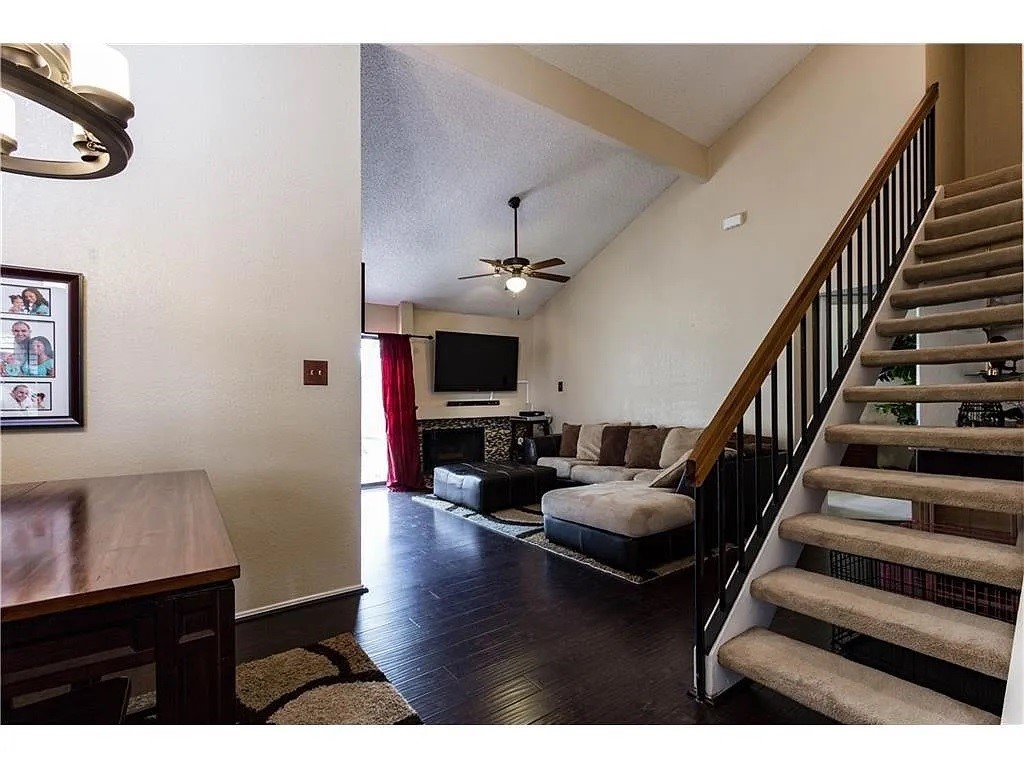 519 Ranch Trail Irving TX 75063