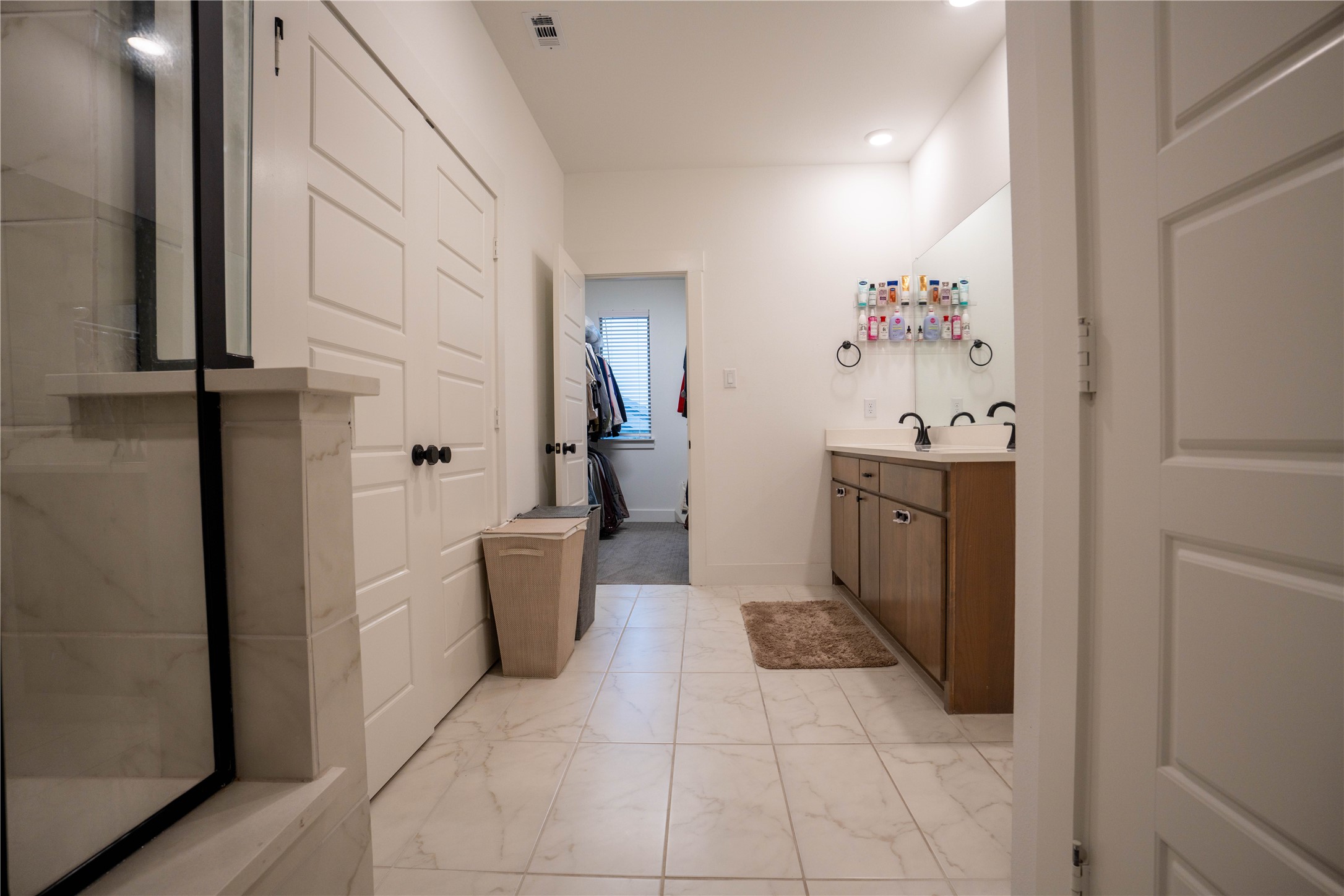 2608 La Cala Drive Grand Prairie TX 75054