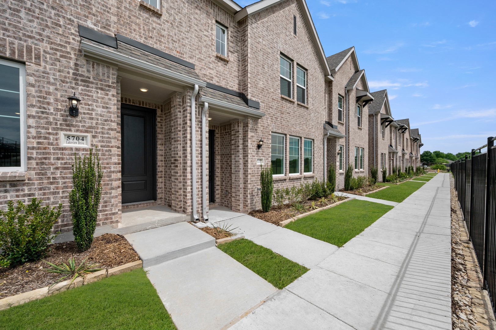 5708 Lakeview Drive Watauga TX 76148