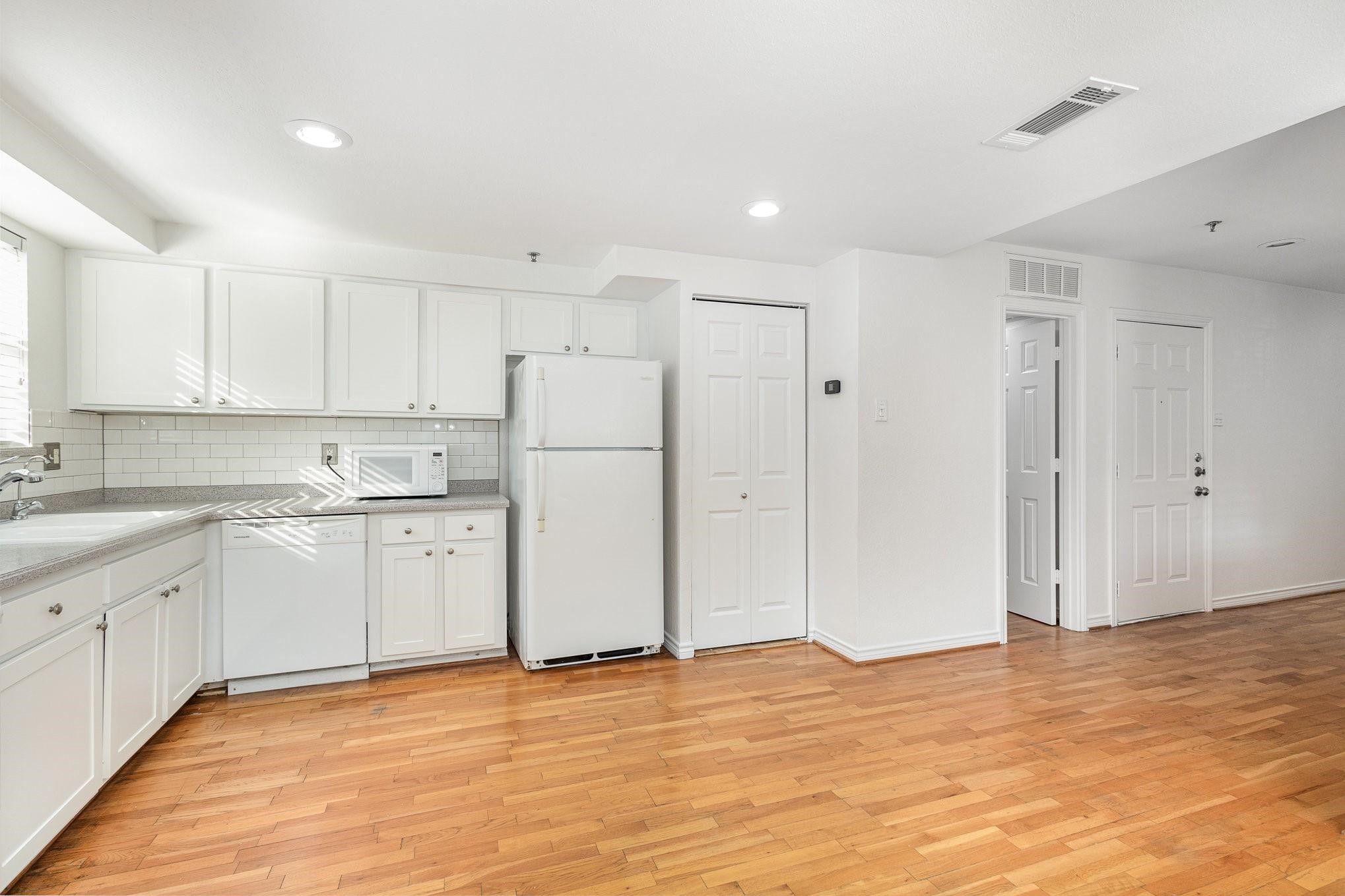 3100 Cole Avenue Dallas TX 75204