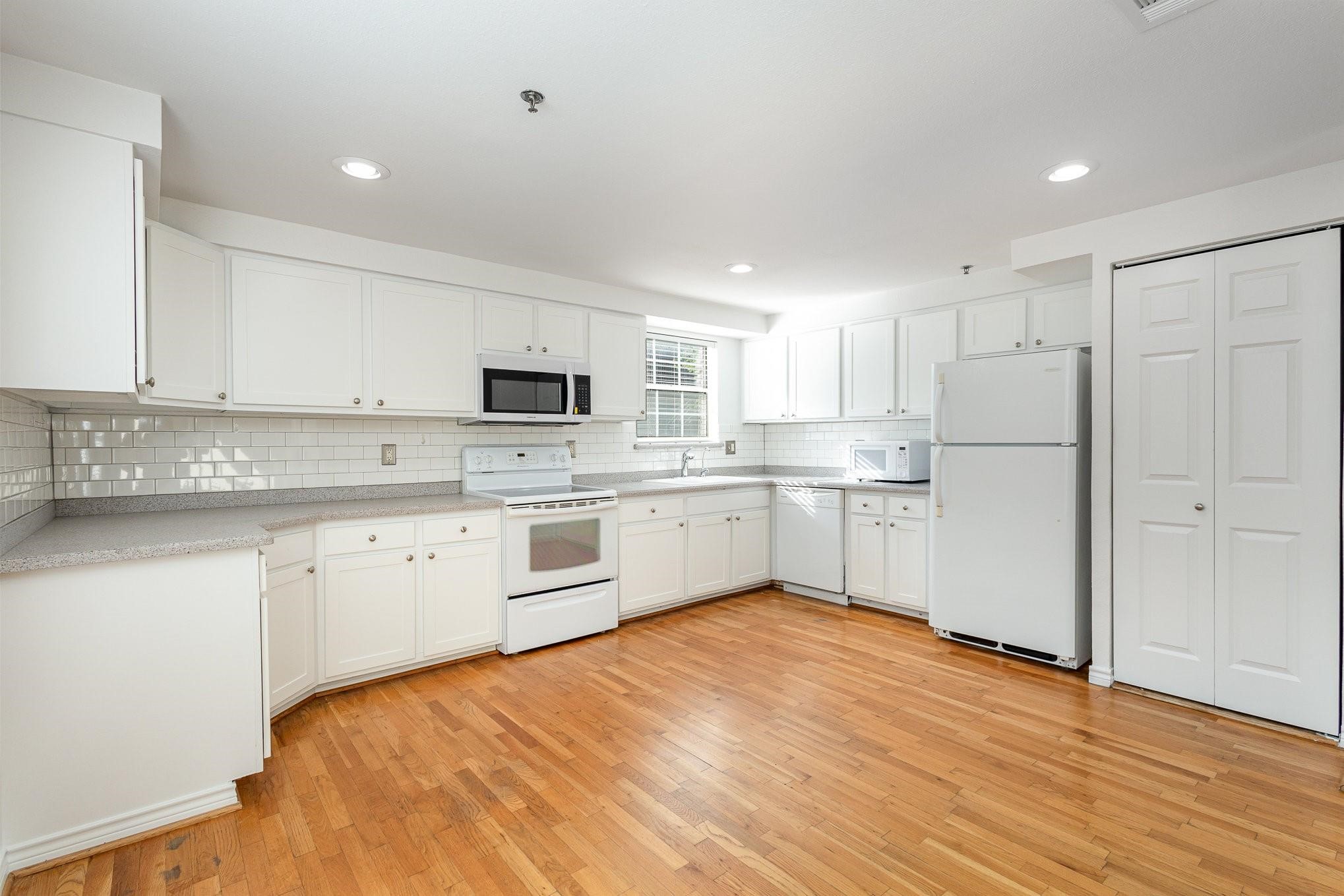 3100 Cole Avenue Dallas TX 75204