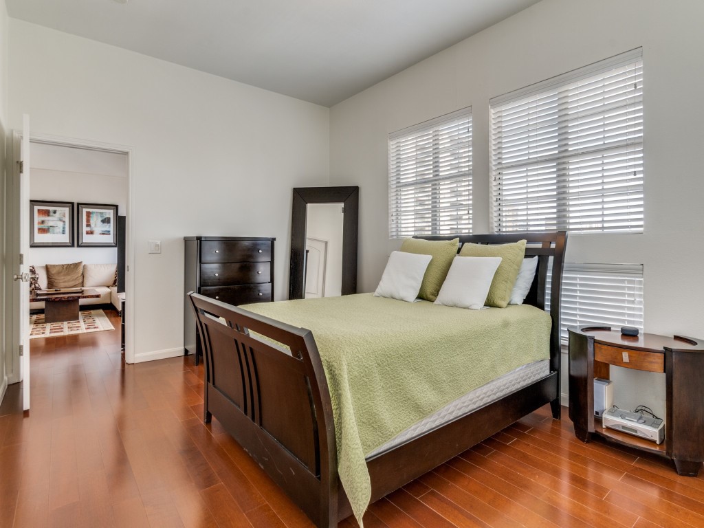 3225 Turtle Creek Boulevard Dallas TX 75219