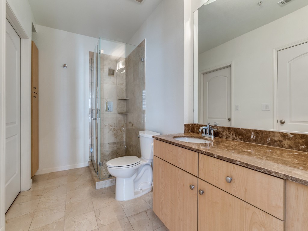 3225 Turtle Creek Boulevard Dallas TX 75219