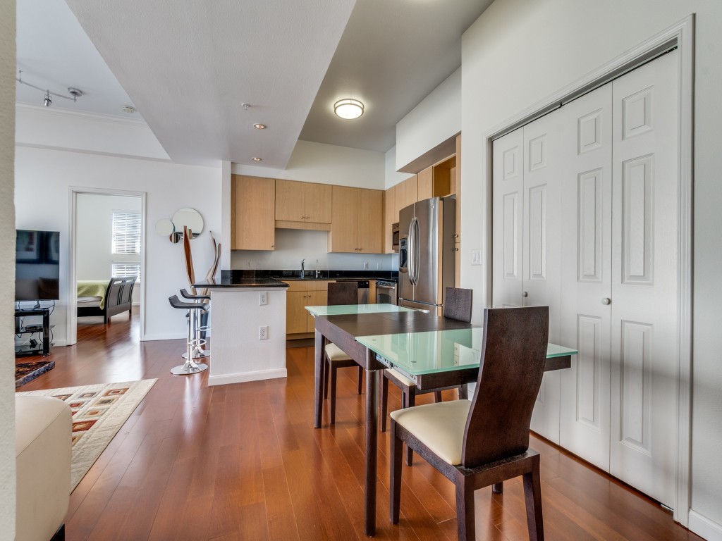3225 Turtle Creek Boulevard Dallas TX 75219