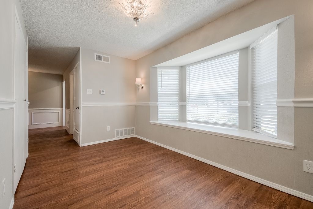 520 Pecan Acres Court Arlington TX 76013