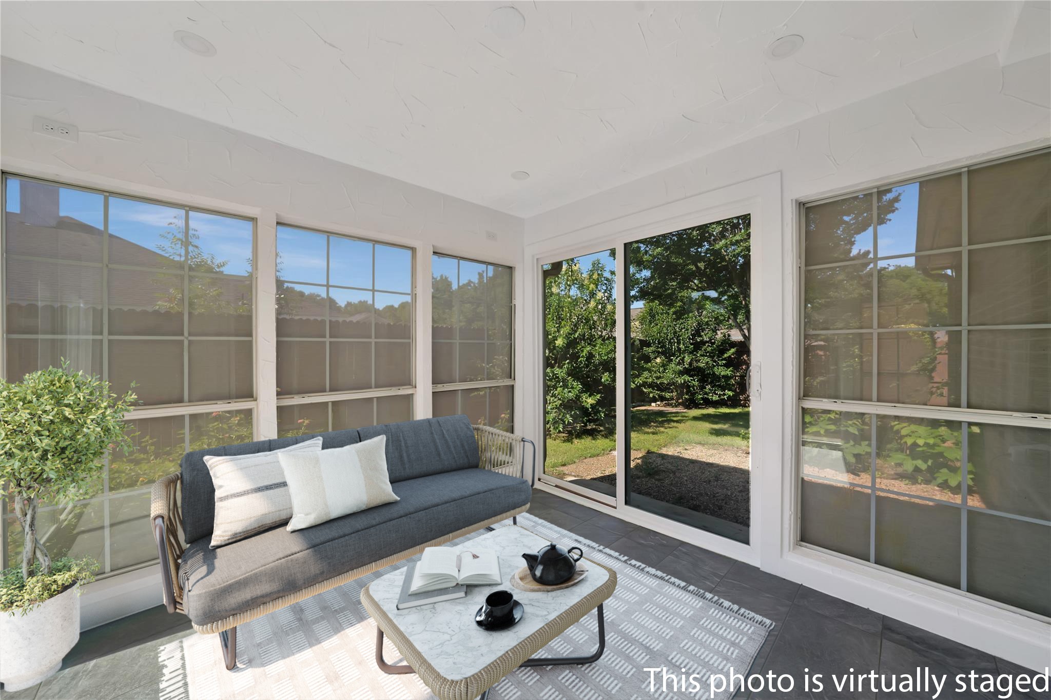 2909 Normandy Court Euless TX 76039