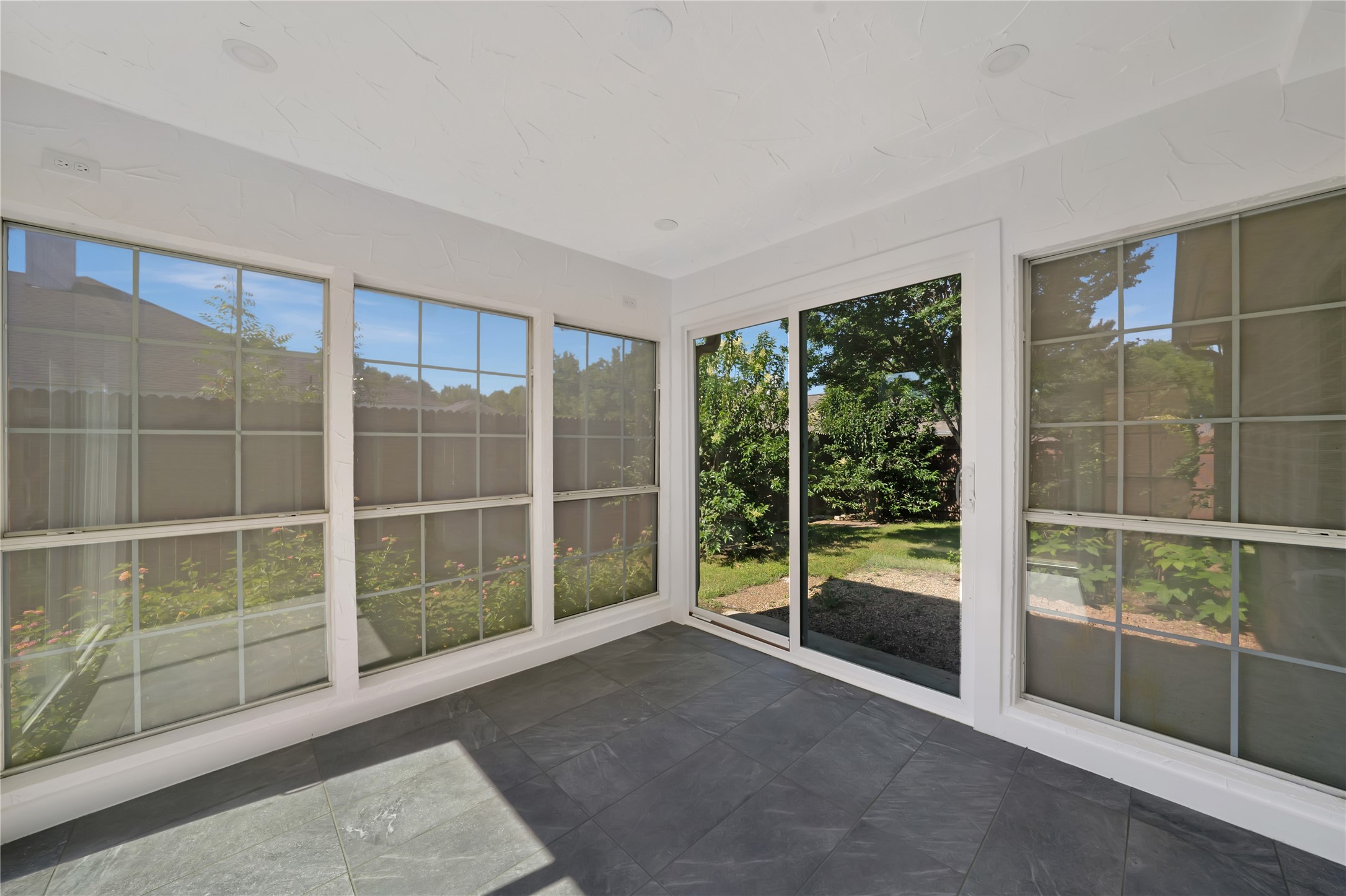 2909 Normandy Court Euless TX 76039