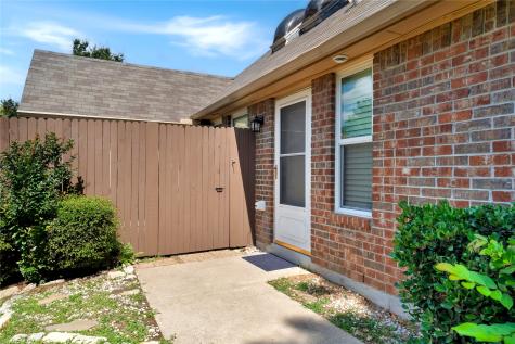 2909 Normandy Court Euless TX 76039