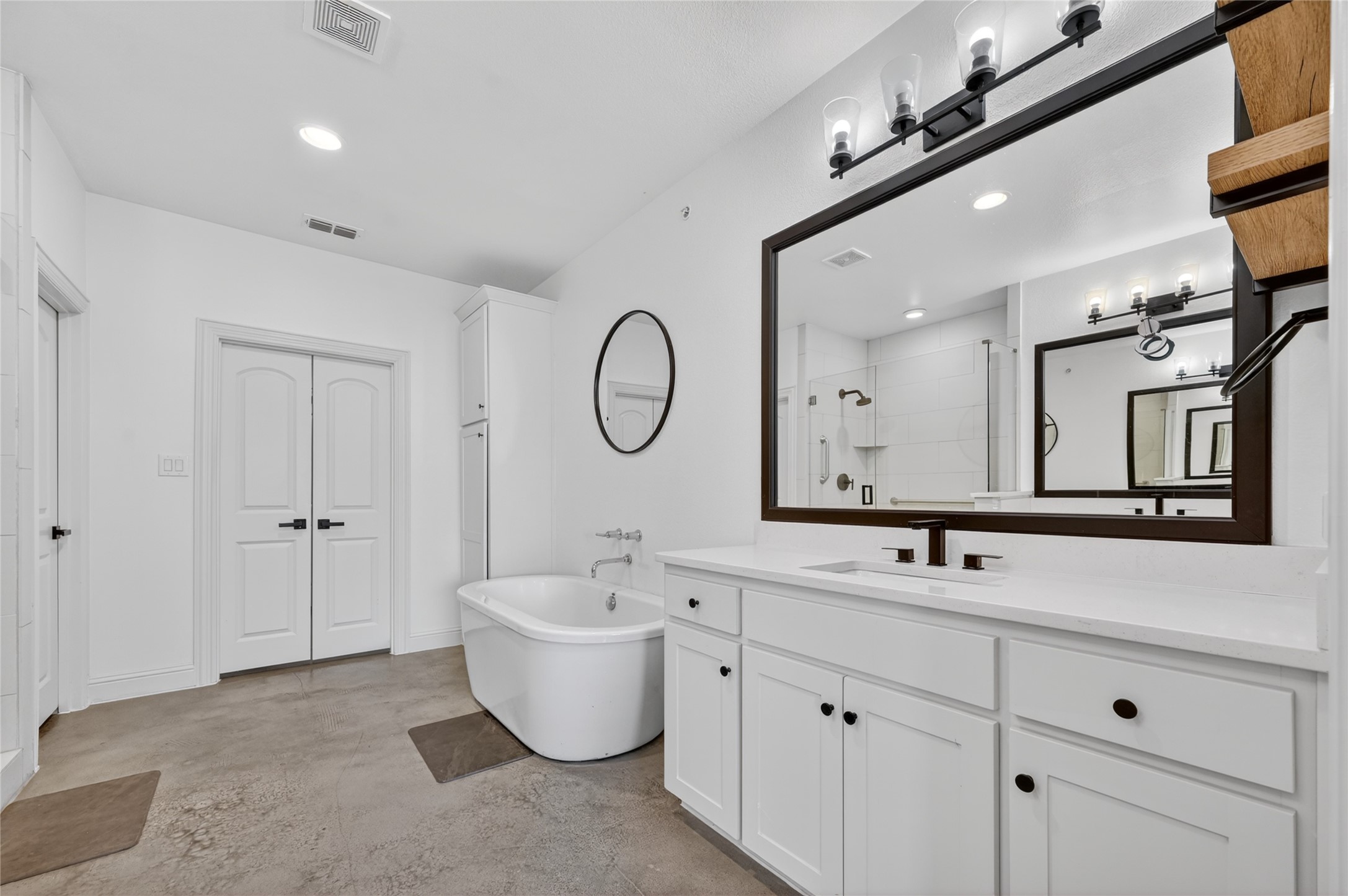 500 Waters Edge Drive Lake Dallas TX 75065