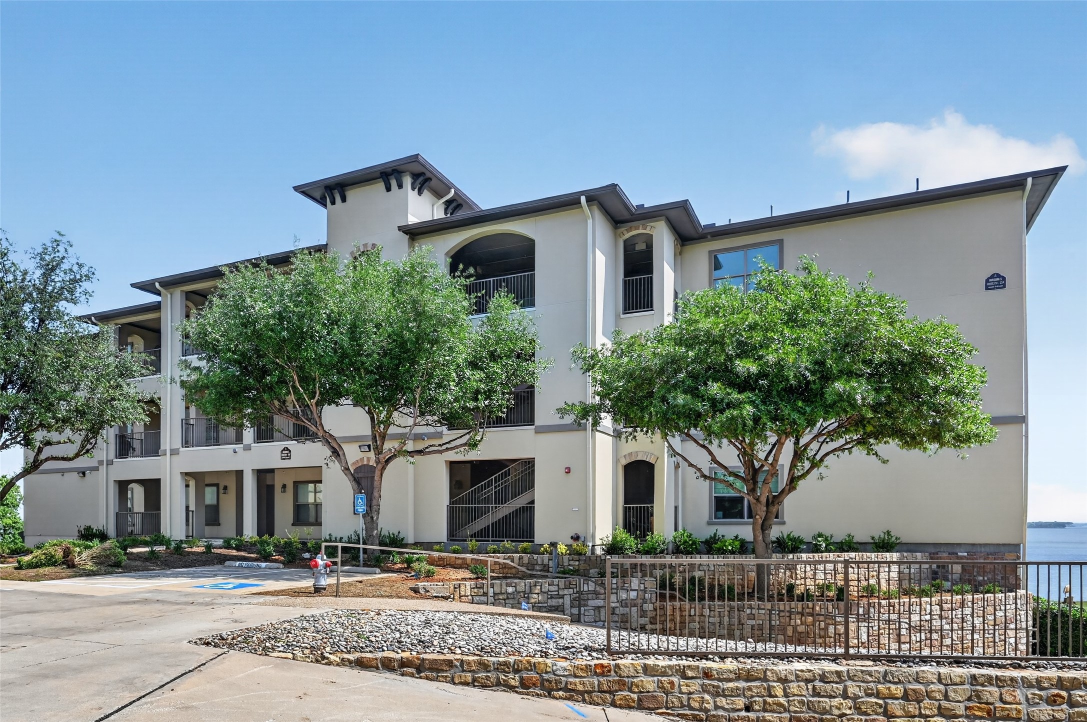500 Waters Edge Drive Lake Dallas TX 75065