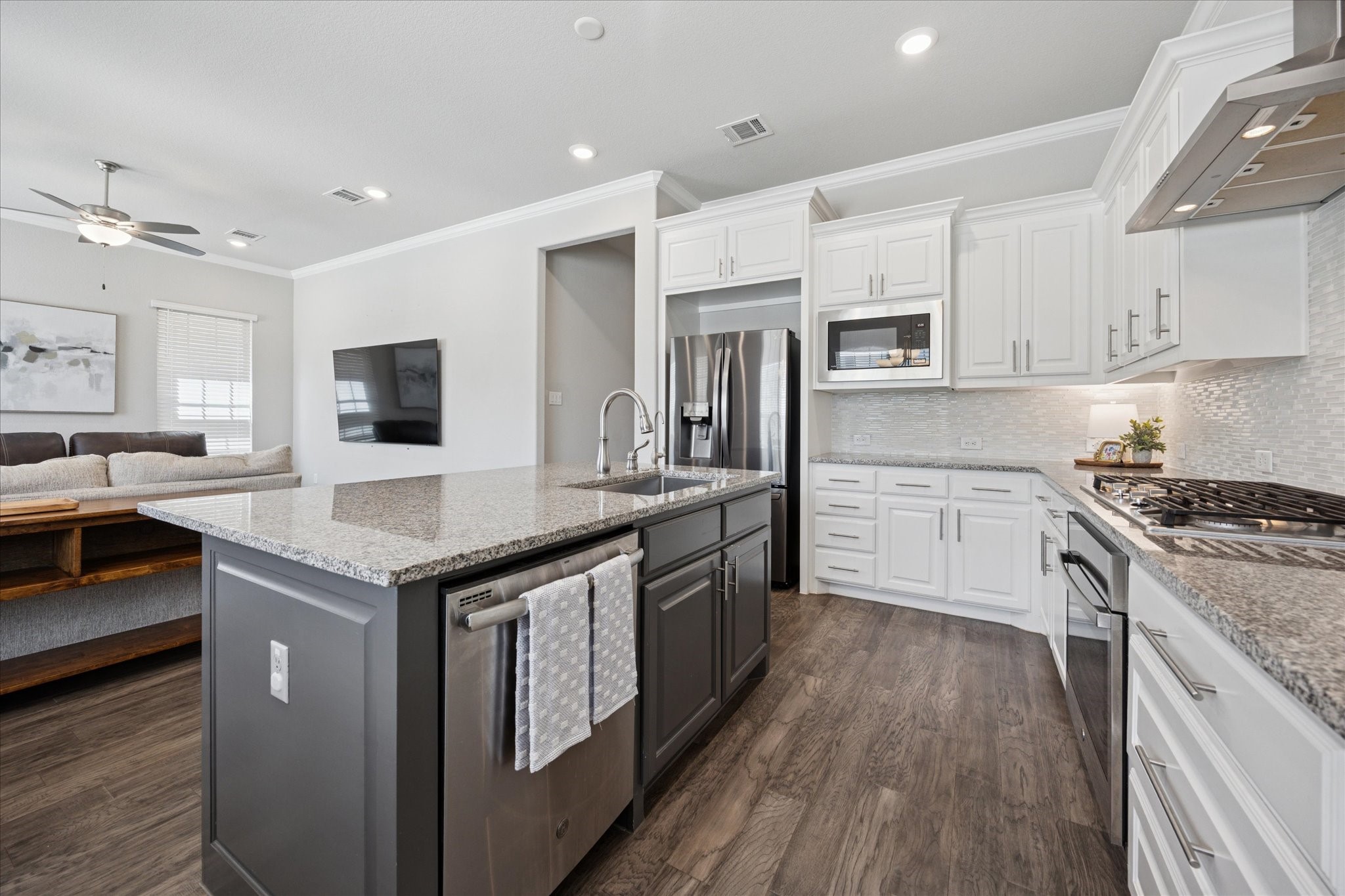 6921 Acadia Lane North Richland Hills TX 76182